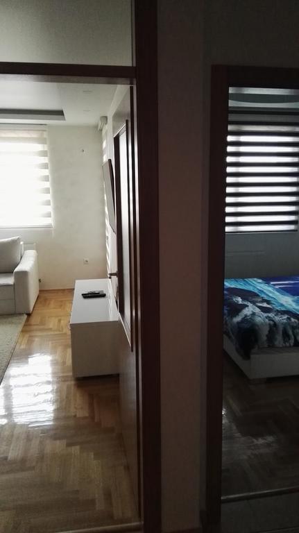 Istocno Sarajevo 02 Apartment Ngoại thất bức ảnh